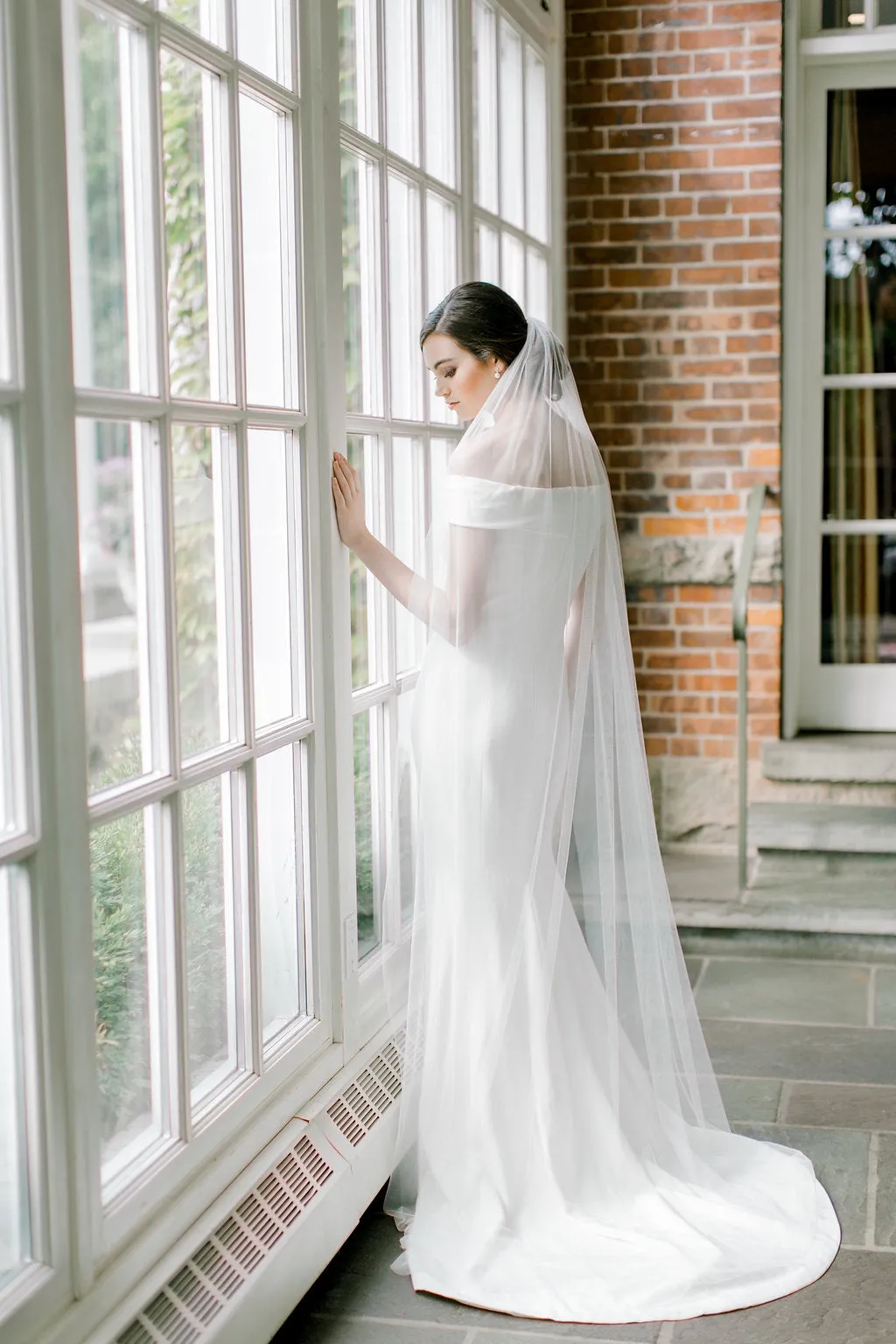 CLARA | Minimalist Wedding Veil