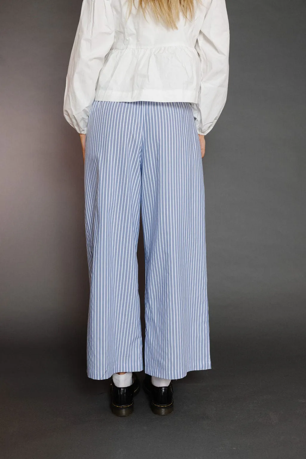 Steph Pant in Sky/Ivory